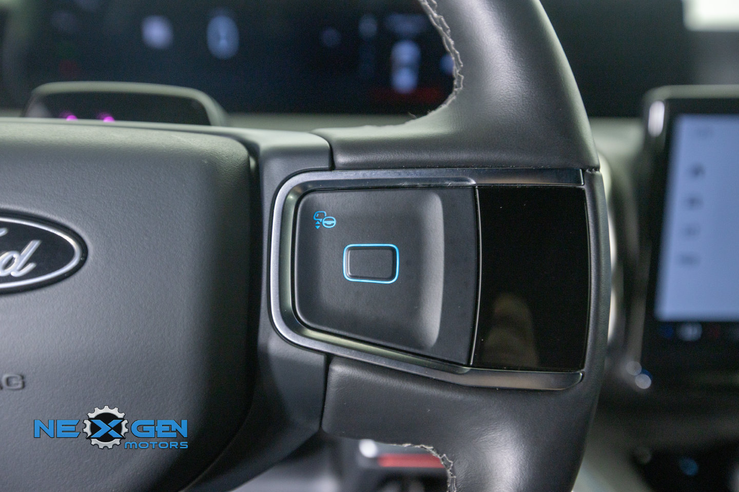 Used 2026 Ford Expedition Tremor AWD/4WD image 18