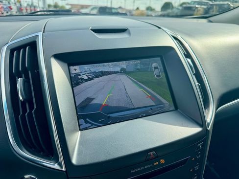 Used 2019 Ford Edge Titanium AWD/4WD image 26