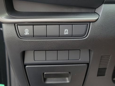 Used 2022 MAZDA MAZDA3 s image 15