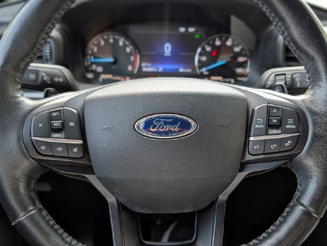 Used 2020 Ford Explorer XLT RWD image 24