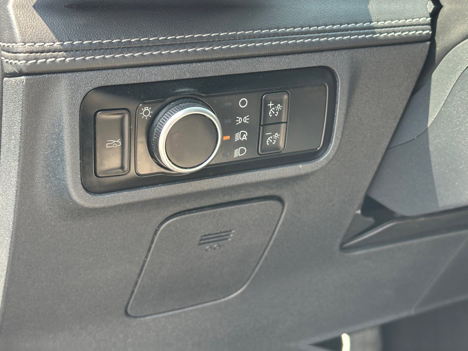 Certified 2024 Ford Mustang Premium RWD image 22