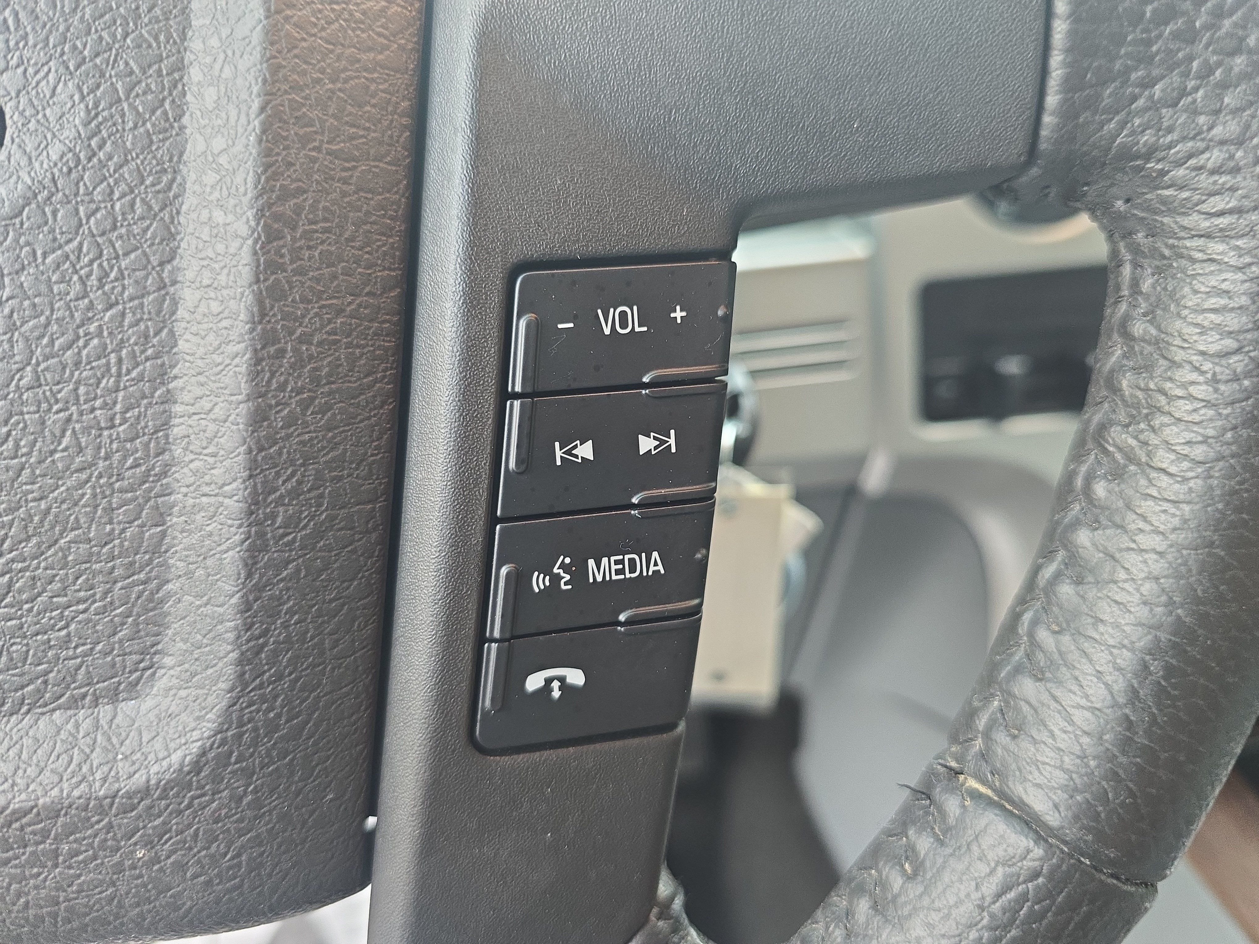 Used 2013 Ford F150 Lariat w/ Luxury Equipment Group AWD/4WD image 17