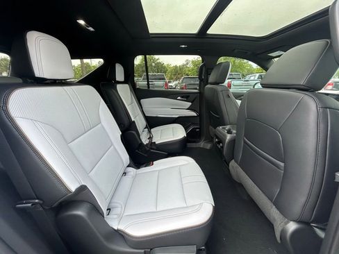 New 2026 Chevrolet Traverse High Country FWD image 21