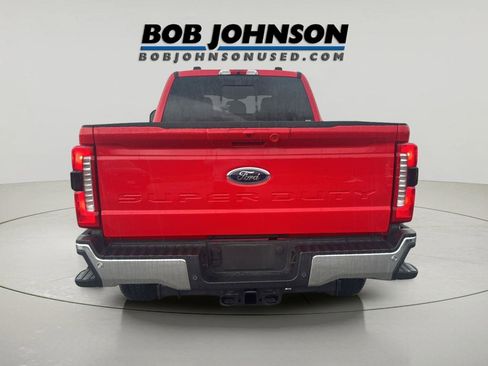 Certified 2025 Ford F350 Lariat w/ Chrome Package AWD/4WD image 4