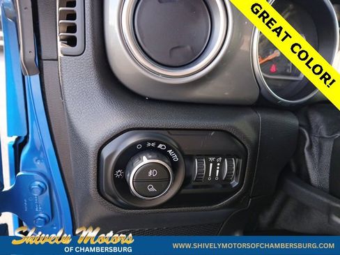 Certified 2021 Jeep Gladiator Overland image 32