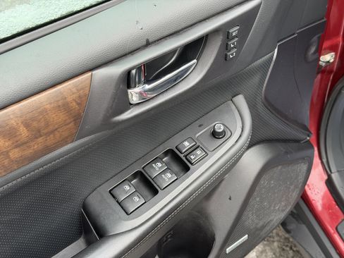 Used 2017 Subaru Outback 2.5i Limited image 30