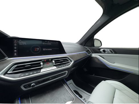 Used 2023 BMW X5 sDrive40i w/ M Sport Package RWD image 46