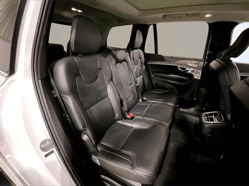 Certified 2023 Volvo XC90 B6 Ultimate w/ Lounge Package image 28