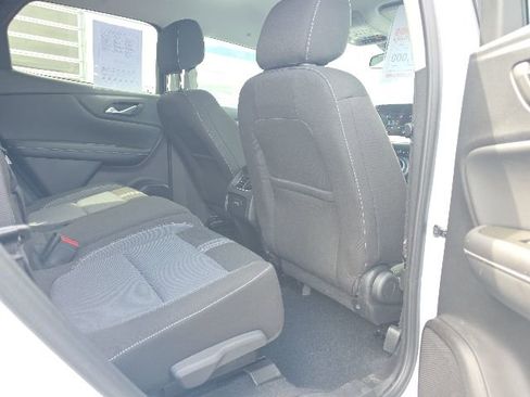 Used 2024 Chevrolet Blazer LT w/ Convenience Package FWD image 31