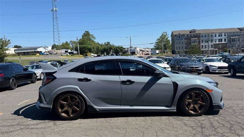 Used 2019 Honda Civic Type R image 4