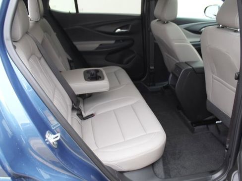 Used 2024 Buick Envista Avenir image 35