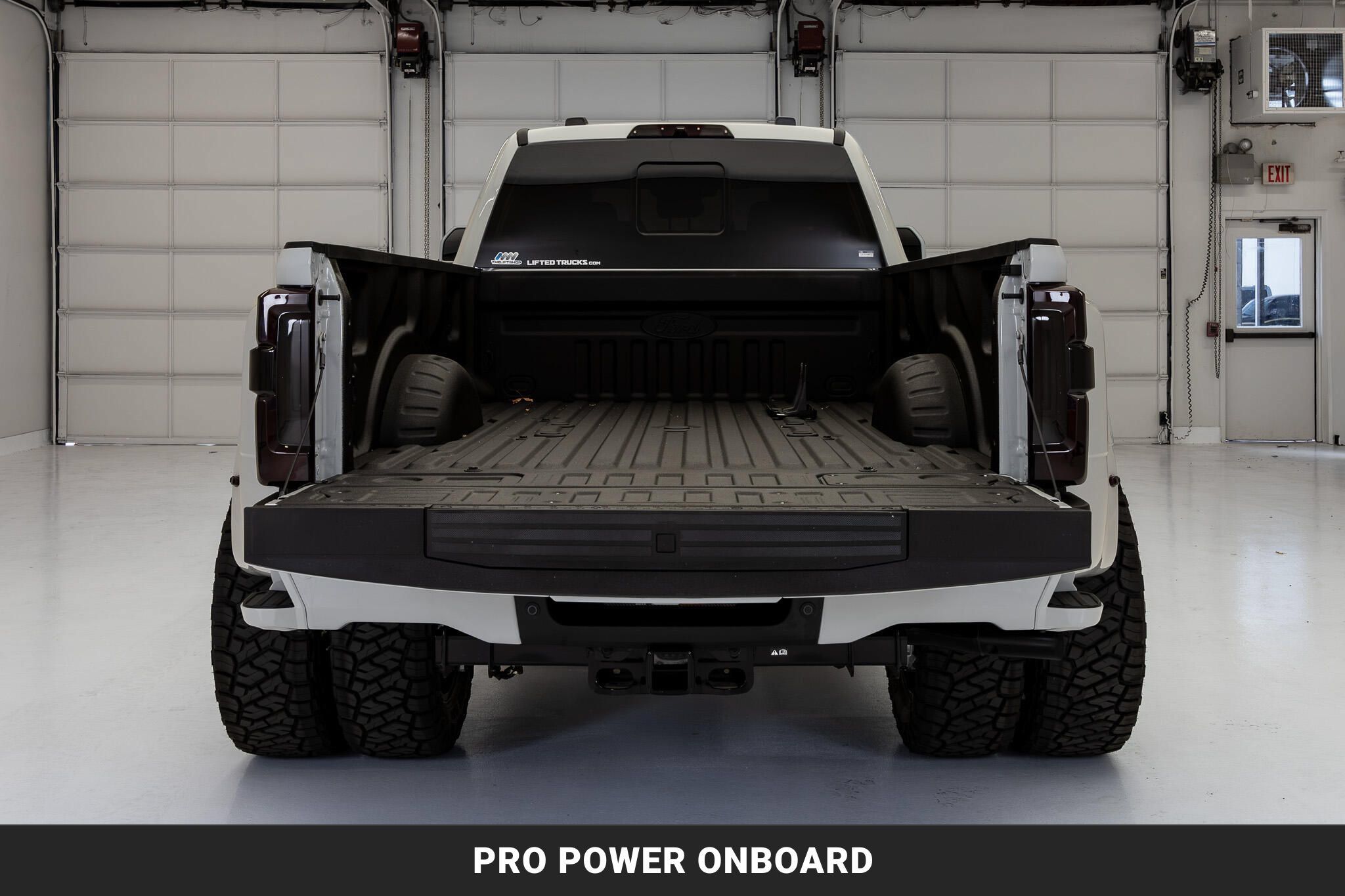 Used 2026 Ford F450 Platinum AWD/4WD image 9