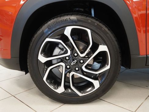 Used 2024 Chevrolet Trax RS w/ Driver Confidence Package image 15