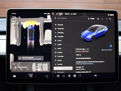 Used 2024 Tesla Model Y Performance image 19