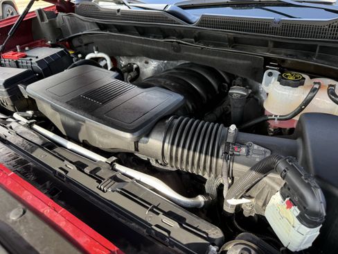 Used 2024 Chevrolet Silverado 1500 LT Trail Boss w/ LT Trail Boss Premium Package image 34