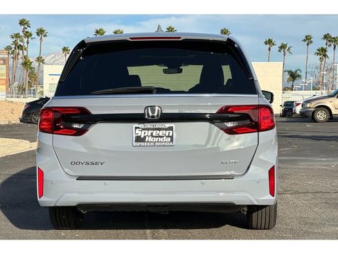 New 2026 Honda Odyssey Elite image 5