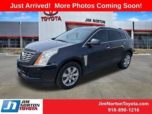 Used 2016 Cadillac SRX Luxury w/ Driver Assist Package FWD image 4