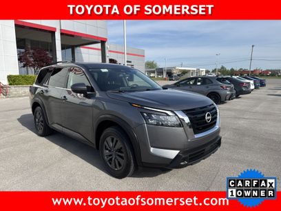 Used 2025 Nissan Pathfinder SV