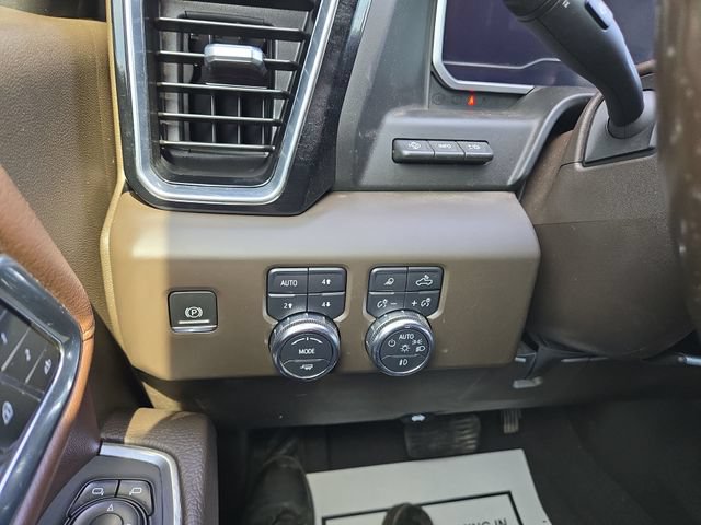 Used 2024 GMC Sierra 3500 Denali w/ Denali Reserve Package AWD/4WD image 20