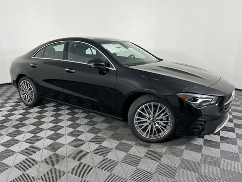 New 2026 Mercedes-Benz CLA 250 4MATIC image 2