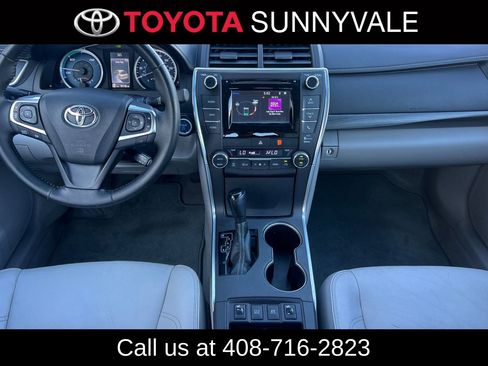 Used 2015 Toyota Camry XLE image 4