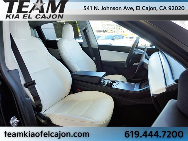 Used 2021 Tesla Model Y Long Range AWD/4WD image 14