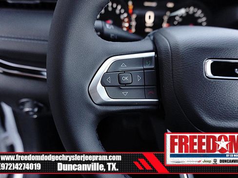 New 2026 Jeep Compass Latitude image 24