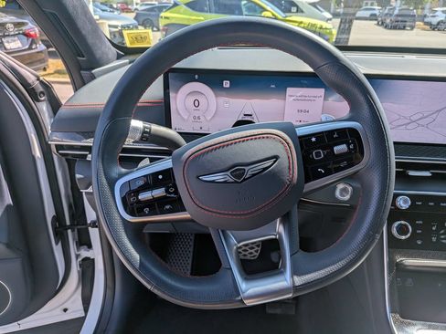 Used 2025 Genesis GV80 3.5T e-SC AWD/4WD image 11
