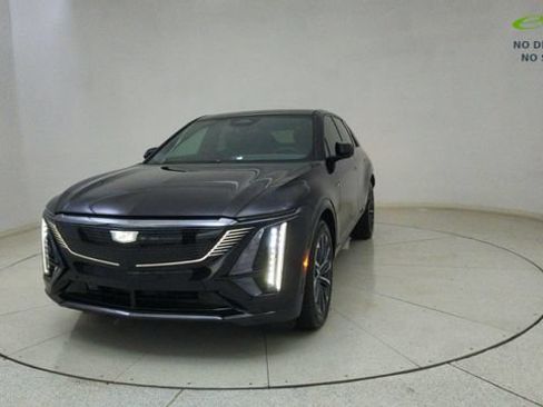 Used 2025 Cadillac Lyriq Sport AWD/4WD image 67