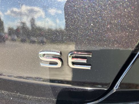 Used 2022 Volkswagen Jetta SE FWD image 30