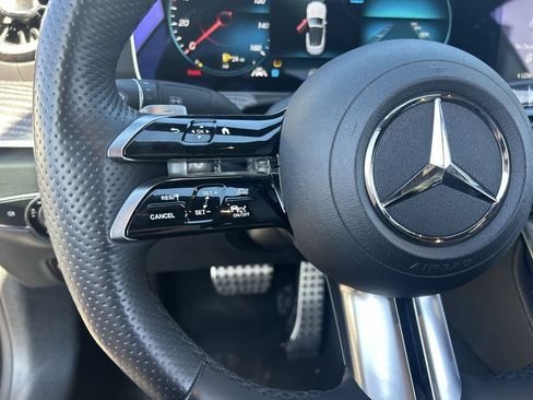 Used 2023 Mercedes-Benz E 450 4MATIC Cabriolet image 21