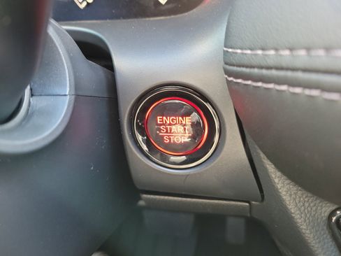 Used 2026 Honda HR-V EX-L image 18