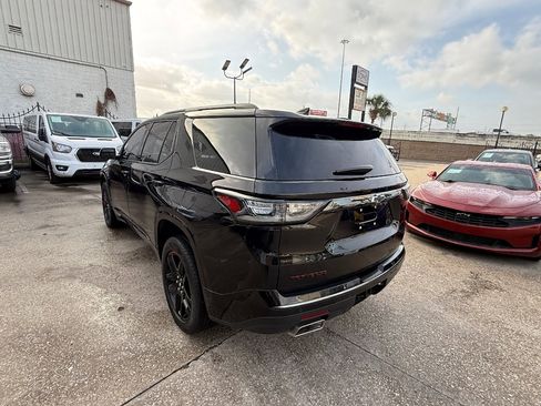 Used 2019 Chevrolet Traverse Premier w/ Redline Edition image 7