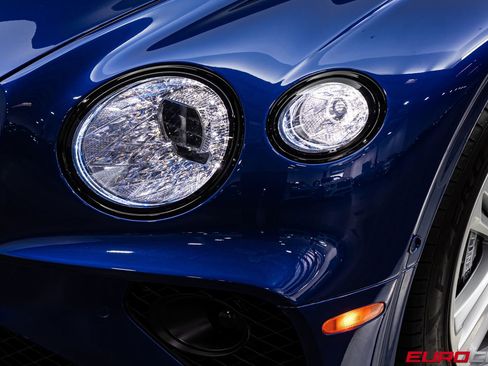 Used 2022 Bentley Continental GT AWD/4WD image 10