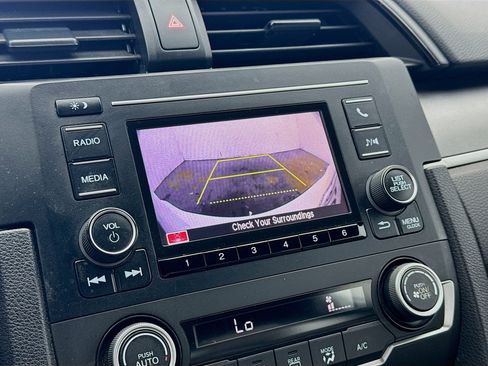 Used 2018 Honda Civic LX-P image 9