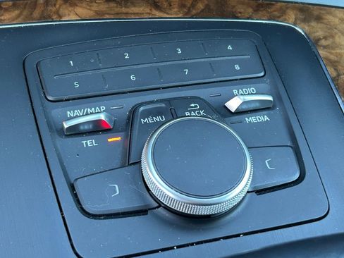 Used 2018 Audi Q5 2.0T Premium image 18