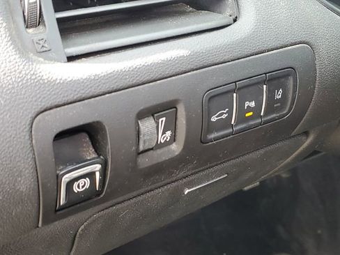 Used 2015 Chevrolet Impala LTZ image 36