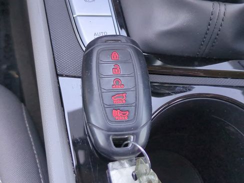 Used 2022 Hyundai Elantra Blue FWD image 27