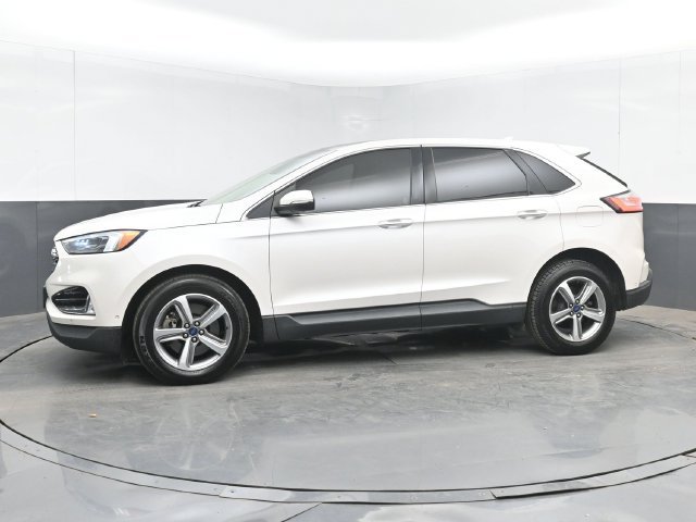 Used 2019 Ford Edge Titanium w/ Equipment Group 301A AWD/4WD image 6