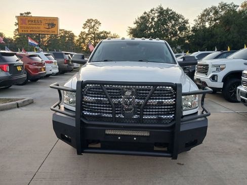 Used 2017 RAM 3500 Big Horn image 2