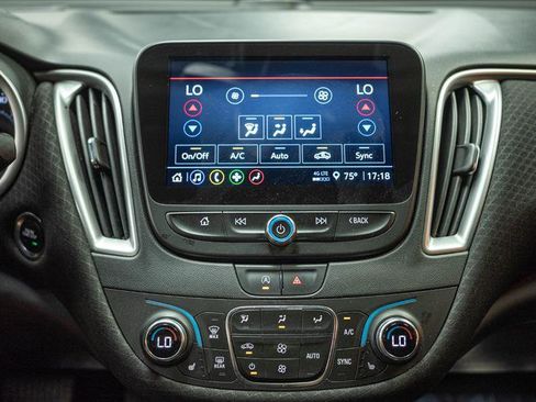 Used 2023 Chevrolet Malibu LT image 20