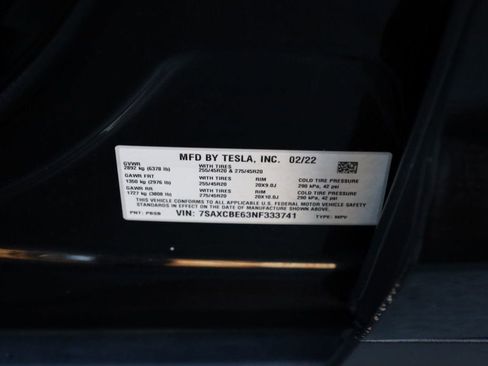 Used 2022 Tesla Model X Plaid image 9