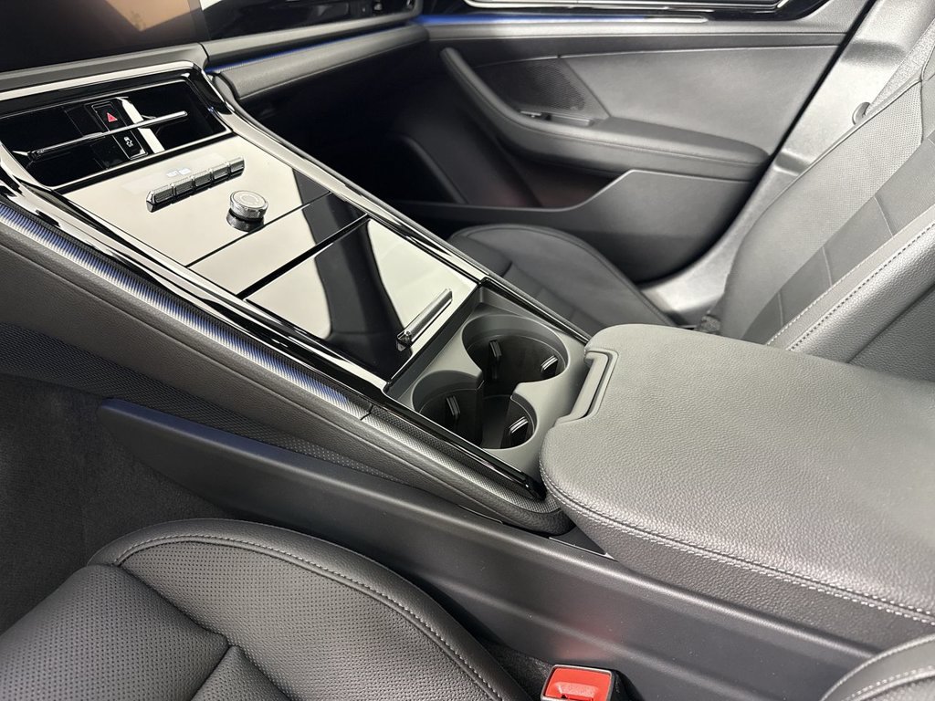 New 2026 Porsche Panamera 4 AWD/4WD image 31