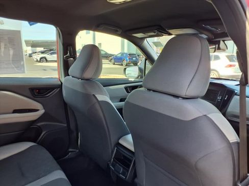 Certified 2025 Subaru Forester w/ Convenience Package #2 image 19