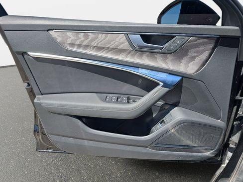 Certified 2025 Nissan Sentra S image 25