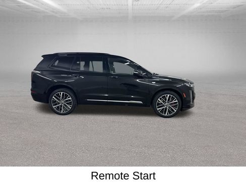 Certified 2023 Cadillac XT6 Sport w/ Technology Package AWD/4WD image 15
