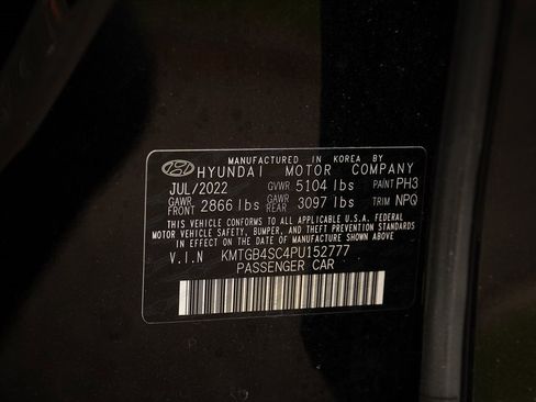 Used 2023 Genesis G80 2.5T w/ Advanced Package image 31