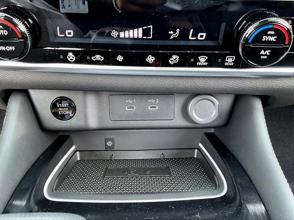 New 2026 Nissan Rogue Platinum AWD/4WD image 25