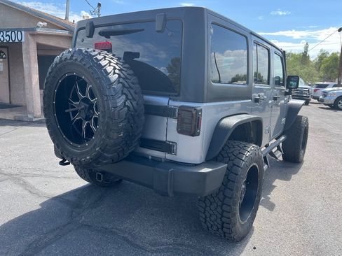 Used 2016 Jeep Wrangler Unlimited Sport w/ Max Tow Package AWD/4WD image 5