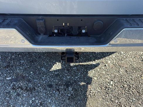 Used 2025 GMC Sierra 1500 SLT image 4